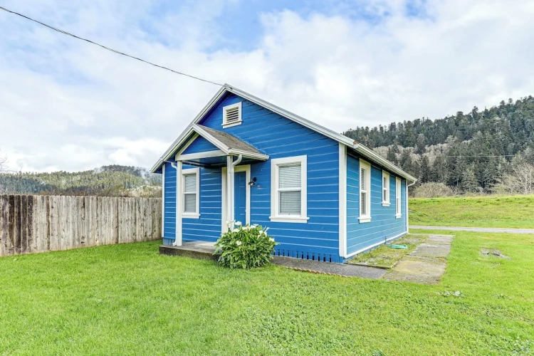 2 Bedrooms Cottage