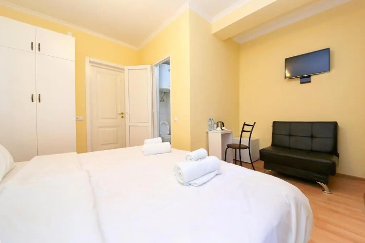 Economy Twin room