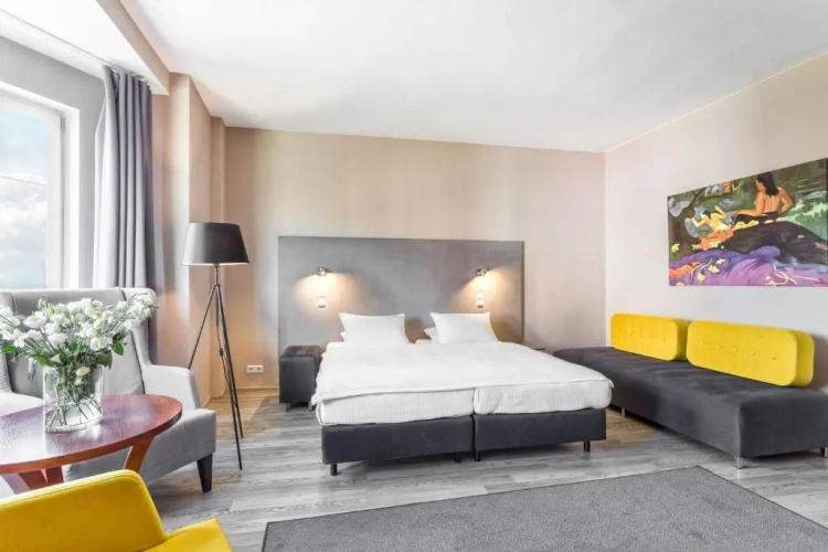 Deluxe Quadruple room