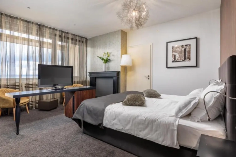 Superior Double room with balcony and with sea view
