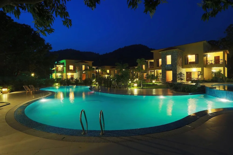 Corbett Mango Bloom Spa Resort