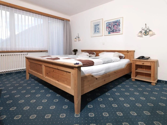 Hotel Cresta