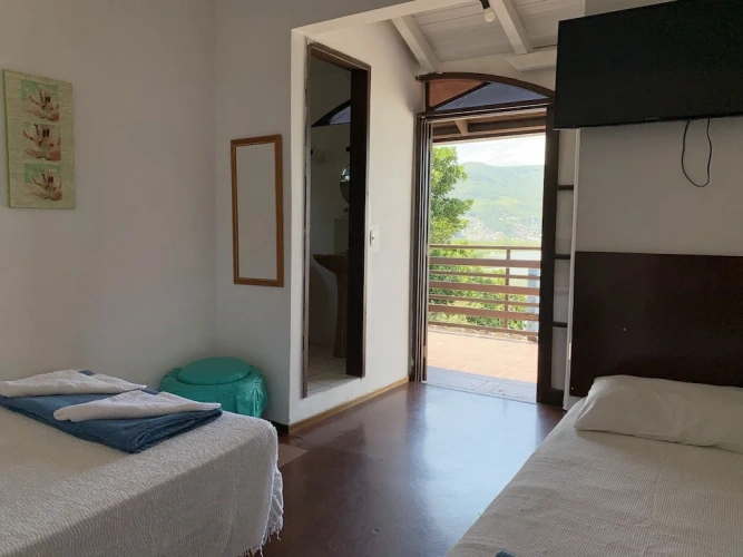 1 Bedroom Standard Triple room with bay view
