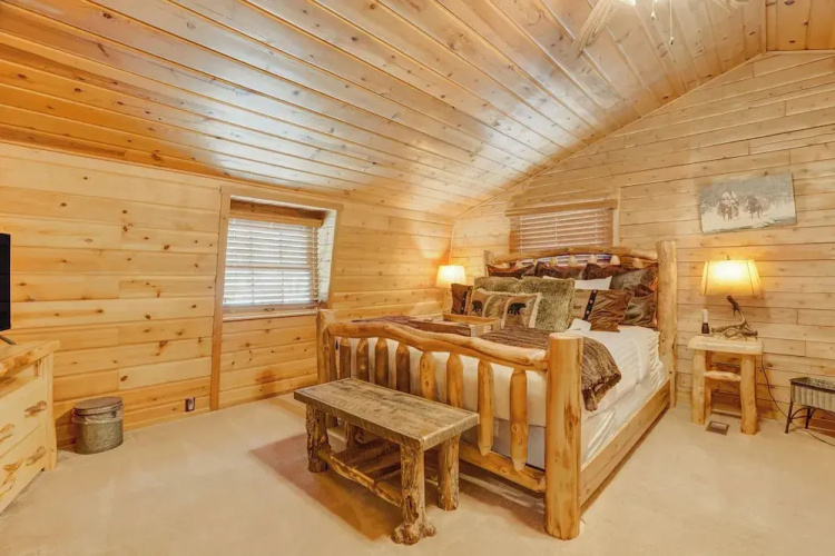 Log Lodge