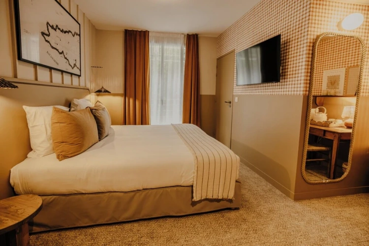 Premium room