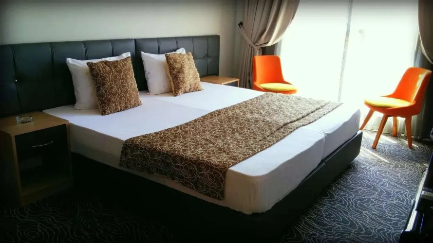 Arikan Suites