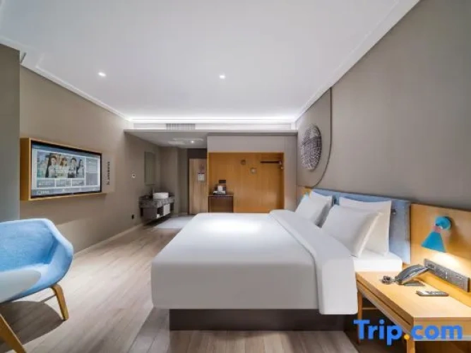 Standard Double room with view