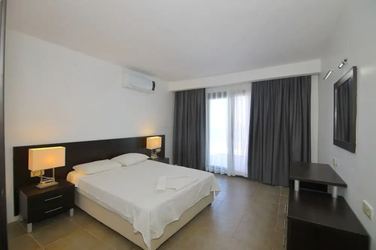 Executive Apartment