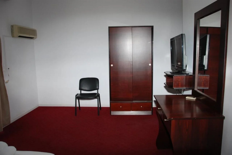 Hotel Freskia
