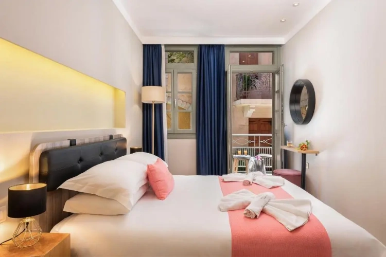 Deluxe Double room with balcony