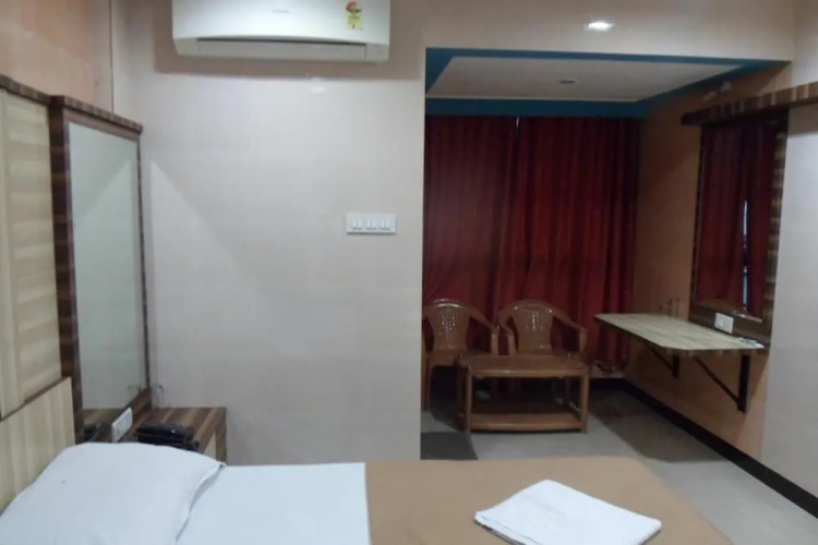 Hotel Parth