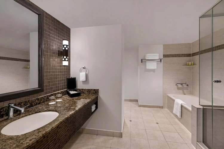 Dusit Beach Resort Guam photo 10