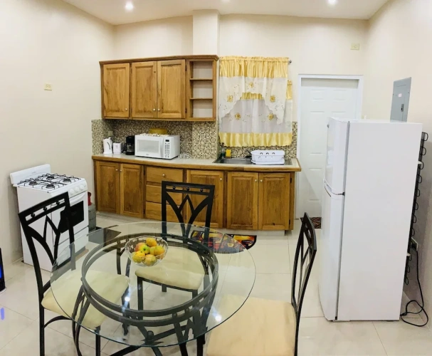 1 Bedroom Standard room with mountain view