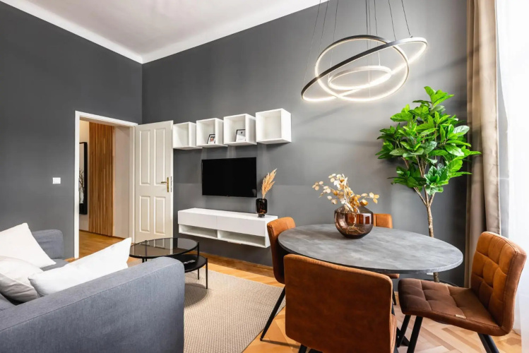 Classy and elegant Apartments: Dwell Bell