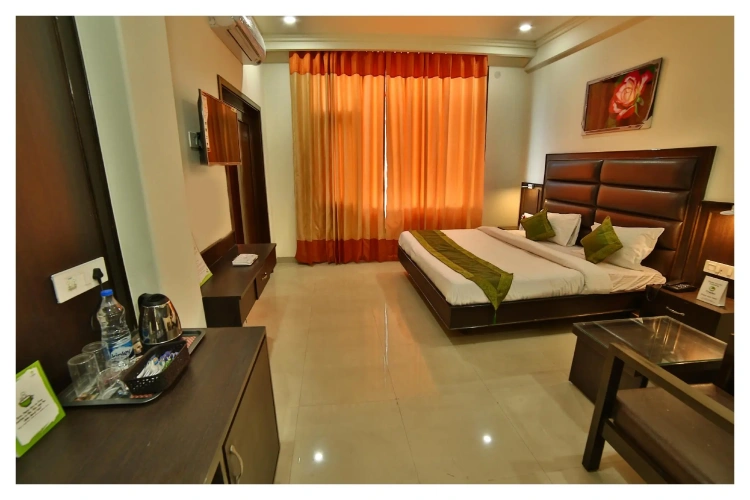 Deluxe Double room