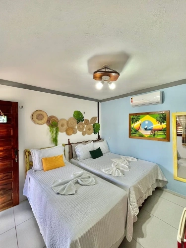 Classic Triple room with courtyard view