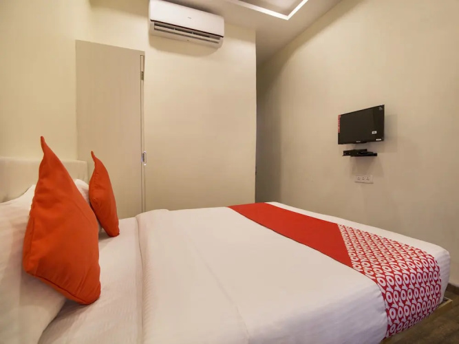 OYO 13283 Hotel Gargi Inn