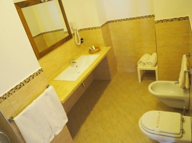 Comfort Quadruple room with view