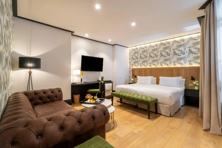 H10 Puerta de Alcalá 4* Sup