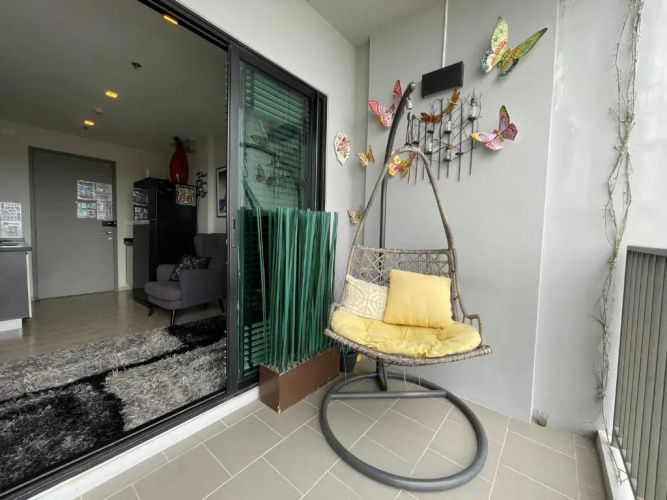The Base Central Pattaya Deluxe Kingsize