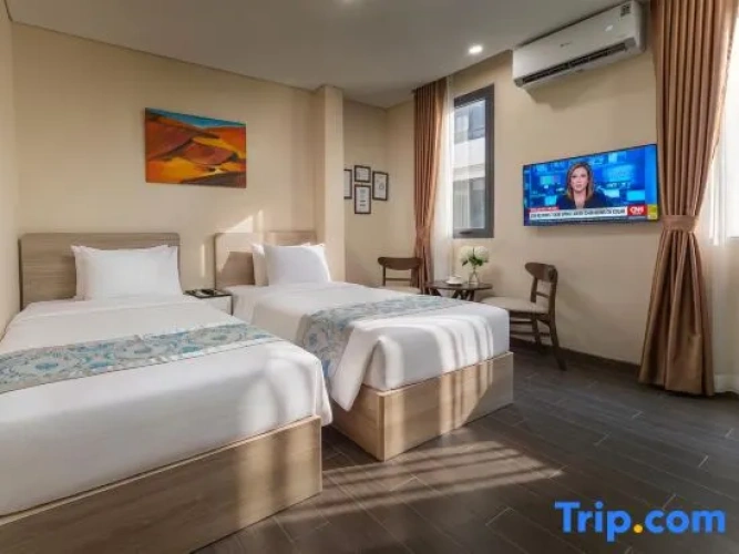 Standard Twin room with balcony