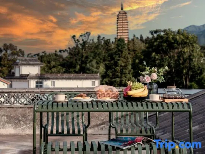 Dali Molv Shanshe Smart Homestay