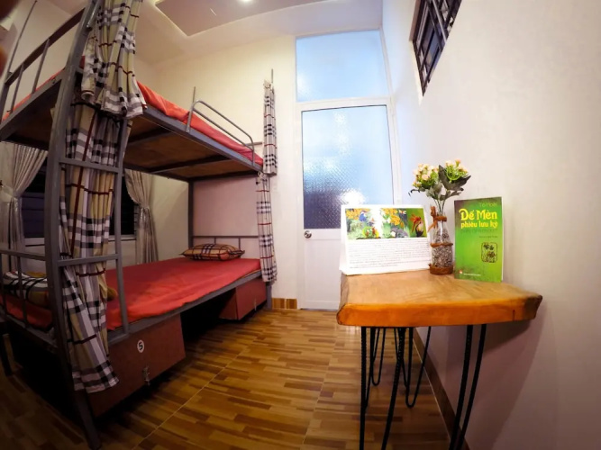 De Men Homestay - Hostel
