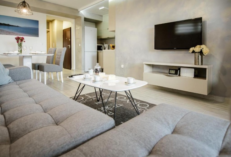 1 Bedroom Apartment