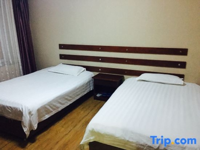 Quadruple Suite