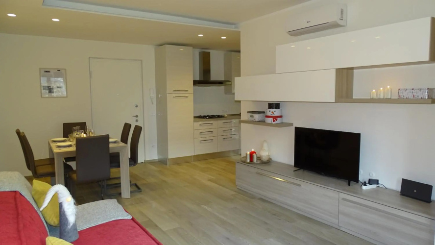 Blue Moon - Via Parigi Apartments
