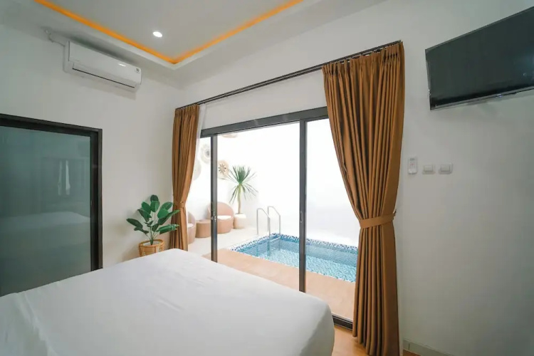 Marina Villa 1