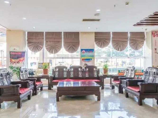 Qianhe Hotel