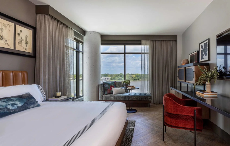 Thompson Savannah, by Hyatt