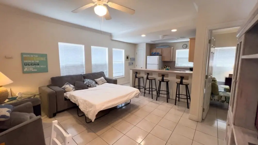 Sea Dancer #1 1 Bedroom Condo by RedAwning