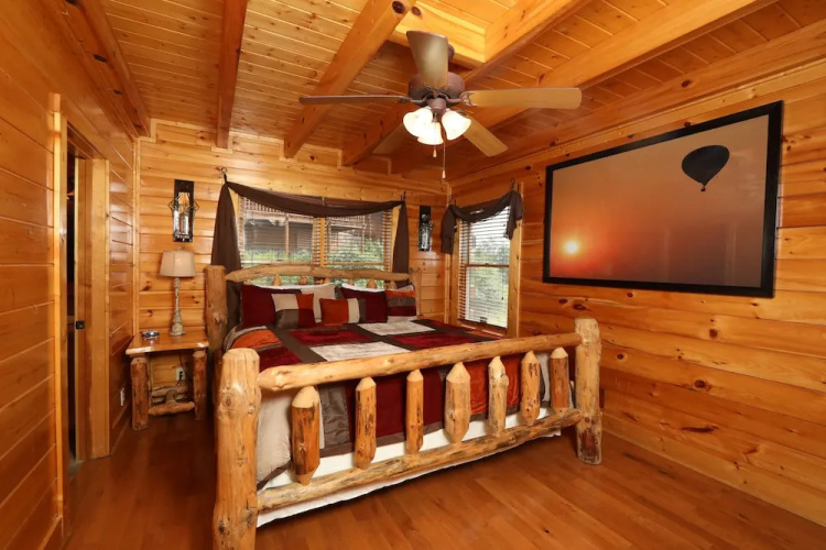 Up Up  Away - Two Bedroom Cabin