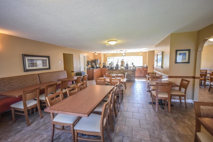 Best Western Sicamous Inn photo 28