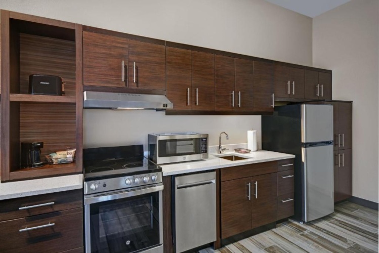 1 Bedroom Suite