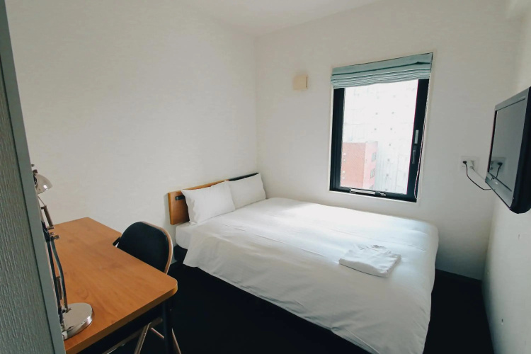 8Hotel