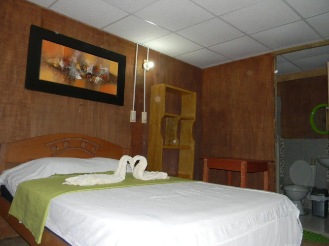 Jacamar Lodge Expeditions