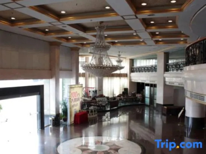 The Dynast's Hotel