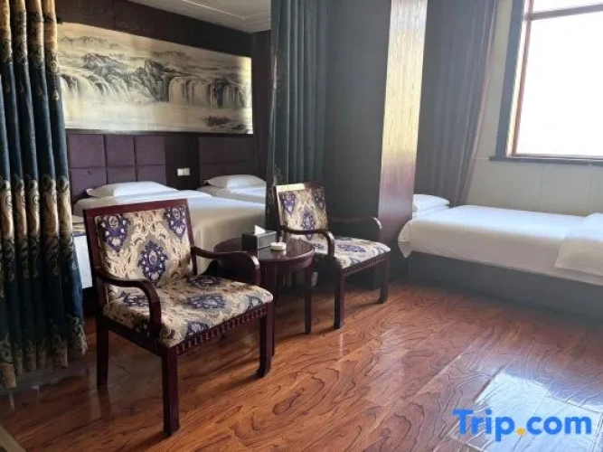 Deluxe Triple room