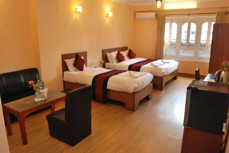Hotel Happy Home