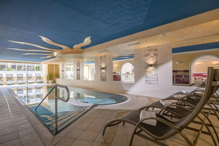 Hotel Alpina photo 10