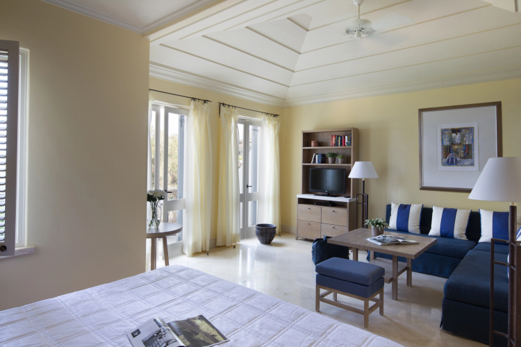 Anassa Hotel