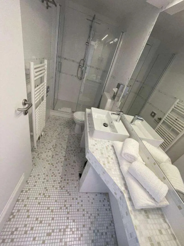 Ch-Hotel Luka