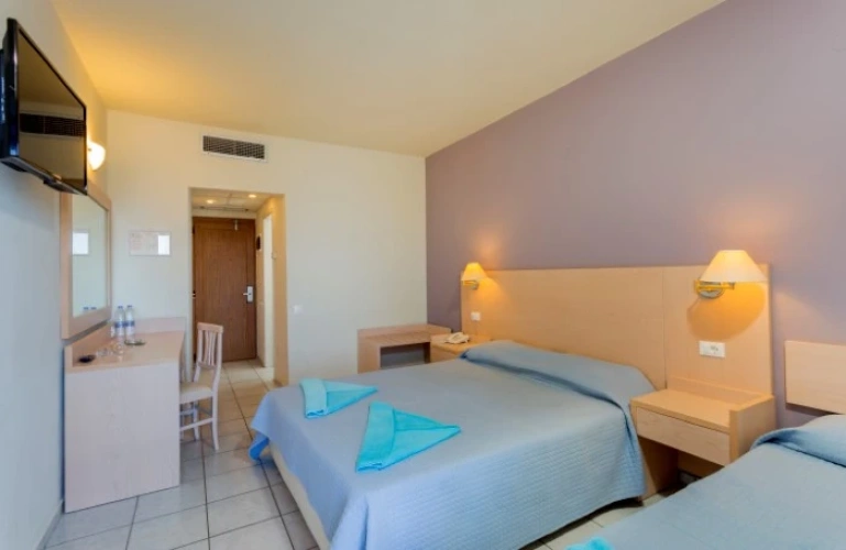 Standard Double room with sea view