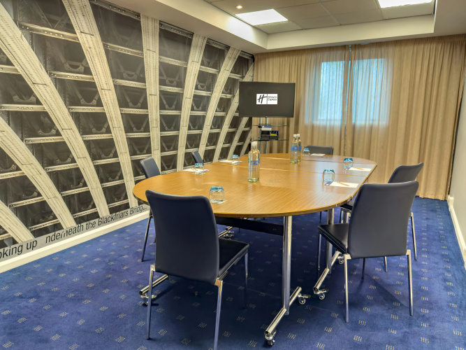 Holiday Inn Express London - Stratford photo 18