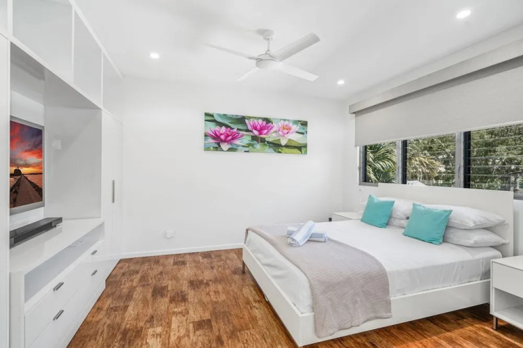 Tranquil Waters - Luxury in Oceans Edge