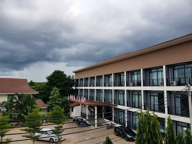 Pornsiri Hotel Sisaket