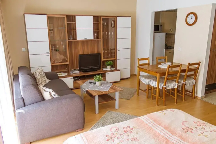 DnD Apartments